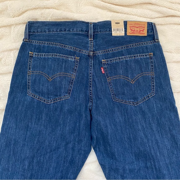 NWT Levi's Middy Straight medium wash jeans 31x30 - Picture 4 of 7